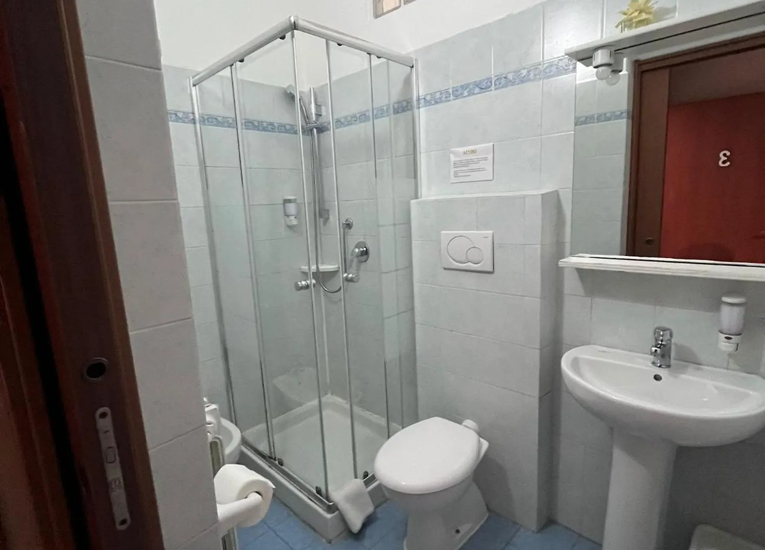 Via Vai Hotel Pisa Italy