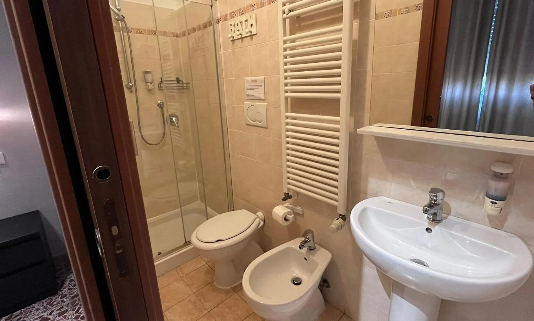 Guest house Via Vai Hotel Pisa