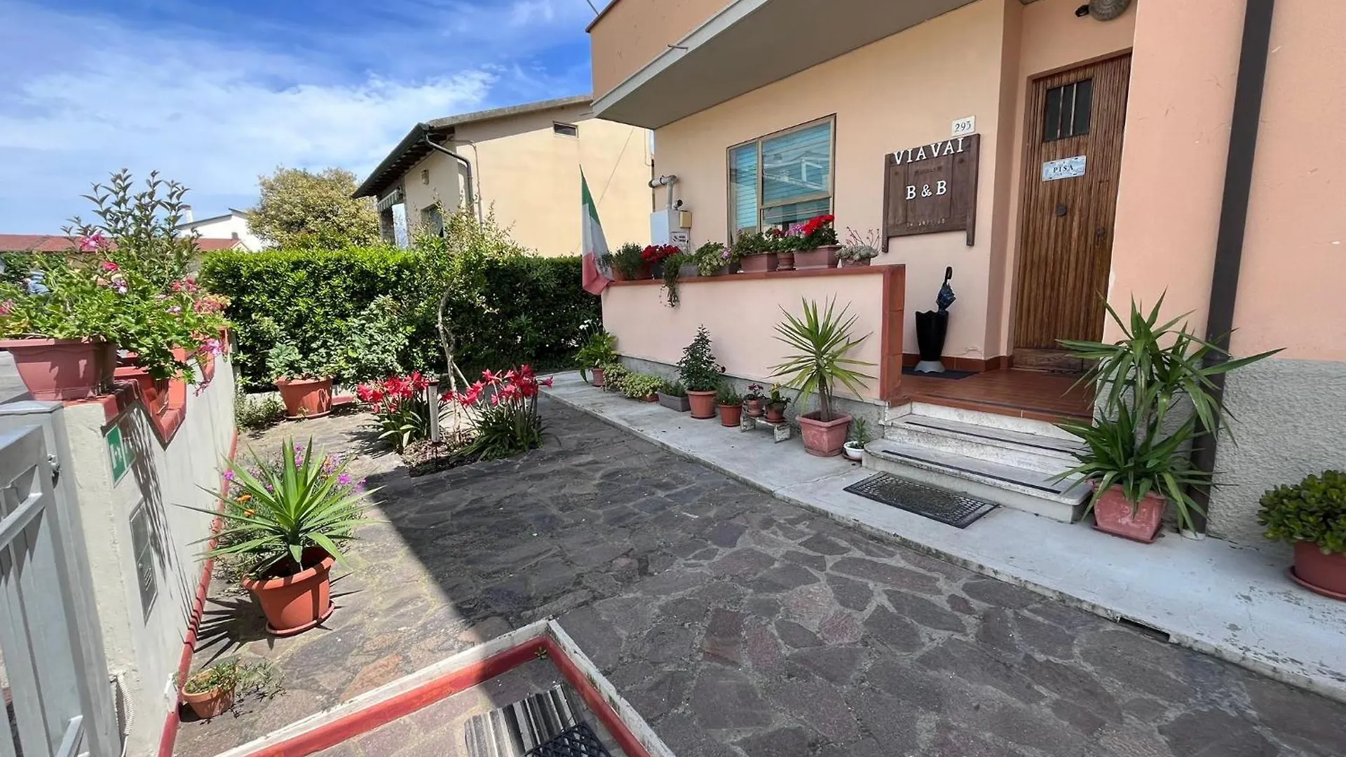 Guest house Via Vai Hotel Pisa