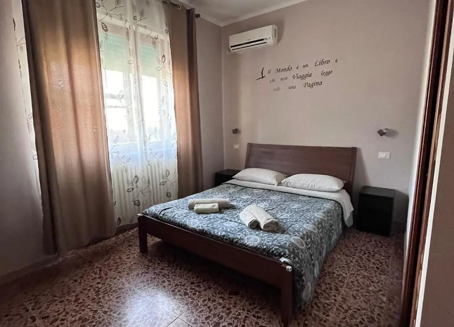 Via Vai Hotel Pisa Italy